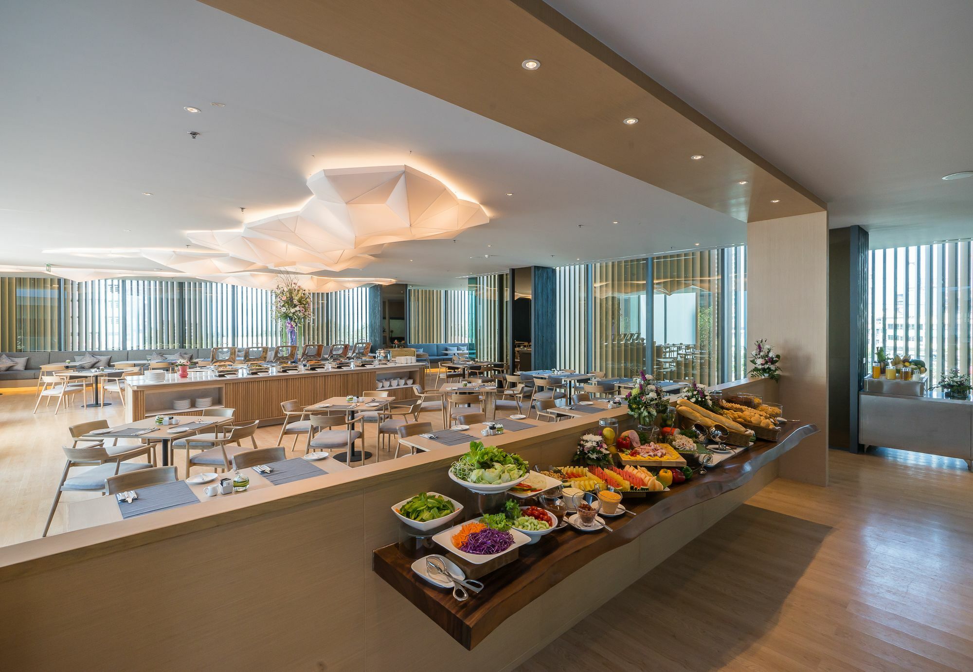 Arize Hotel Sri Racha Si Racha Exterior foto